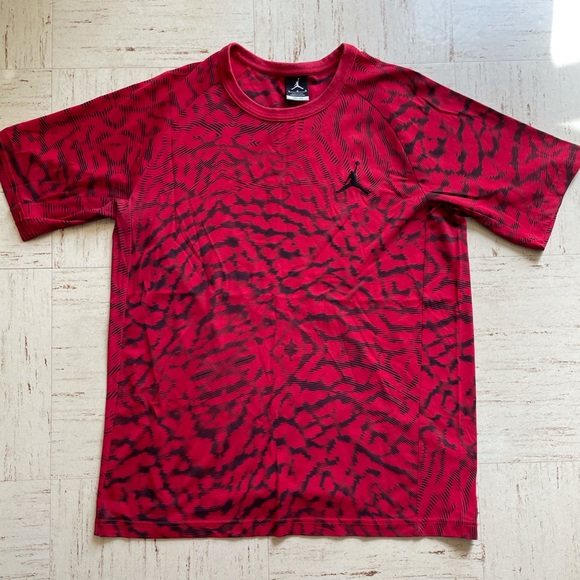 Nike Dri-Fit Tee - Picture 1 of 3